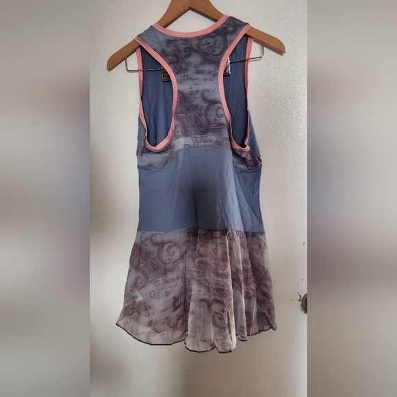 Blue and Pink Paisley Workout Set - Picture 7 of 10